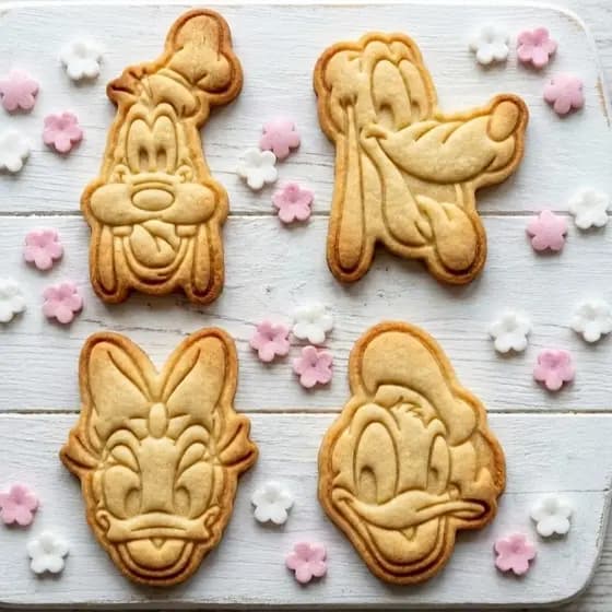 Turma do Mickey Kit 4 Cortadores Biscoito para Pasta Americana Confeitaria Disney Decoração de Bolo Festa Cookies Pateta