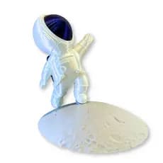 Astronauta na lua - Decoração geek para estante ou mesa
