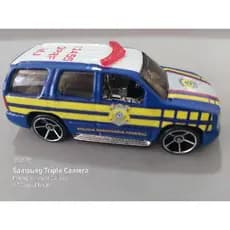 viatura policia rodoviária Federal PRF hot wheels cadilac escalade escala 1.64 TAMANHO 7cm