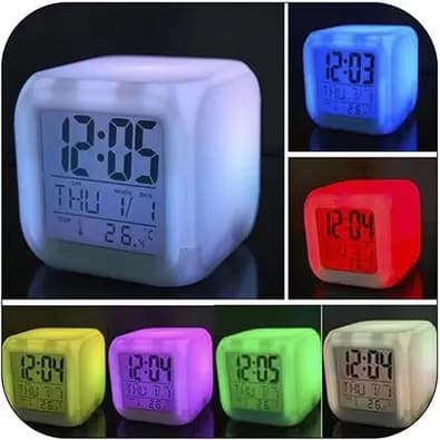 Relógio Cubo Despertador Luz LED, Data e Termômetro