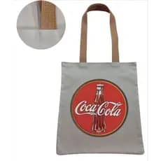 Bolsa leve e prática com estampa coca-cola 30x32 sacola dobravel