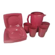 Kit 10 Pratos Fundos + Jarra 1,8L c/ 4 Copos Em Plástico - Festas, Crianças e Refeições
