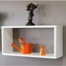 Nicho retangular na cor branco em MDF, mão possui fundo, para organização e decoração, para banheiro, quarto, sala.
