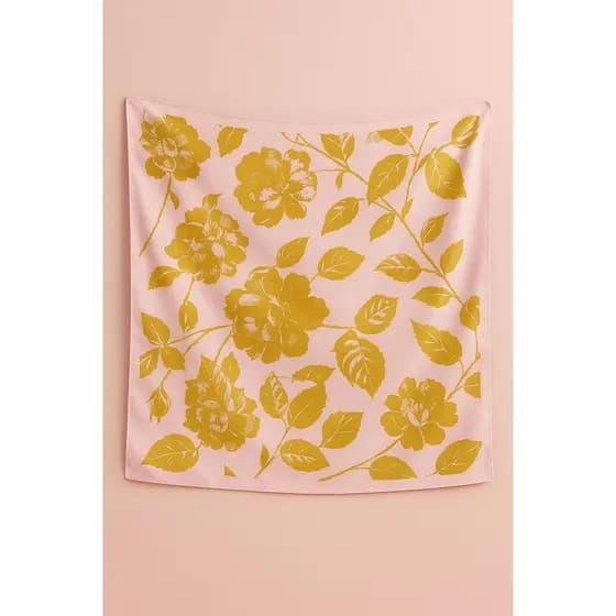 Lenço floral tecido crepe levíssimo rose com mostarda