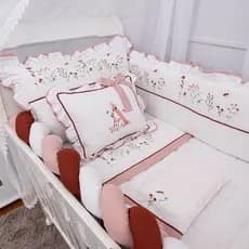 Kit Berço Luxo Americano Personalizado Floral Terracota Premium 100% Algodão Bordado Menina 8 Peças