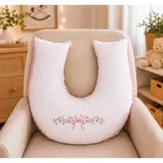 Almofada  Amamentacao Luxo Grande Laço Jardim Bordada Travesseiro Amamentar Enxoval bebê Menina