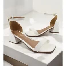 Sandália Feminina Verniz Salto Baixo 5cm Casual Basica Com Fecho Fivela Palmilha Macia Verao 2025