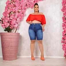 Bermudas Jeans Plus Size Feminina Ciclista Até o Joelho Com Elastano Cintura Alta Até o Umbigo Lycra