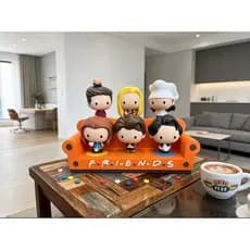 ✨ Expositor Porta Bonecos Friends 3D | Sofá Central Perk | Suporte para Funko Pop e Colecionáveis