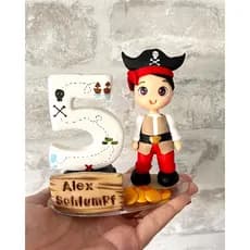 Vela personalizada em biscuit Pirata - topo de bolo Pirata