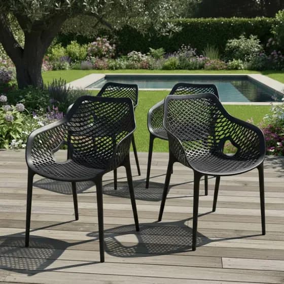 Kit 4 Poltronas Plásticas Mosaico Pretas Arqplast Suits