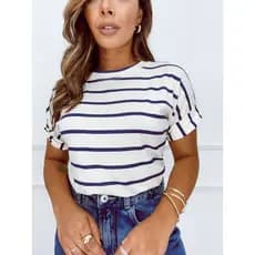 Blusa Listra fina Feminina T Shirt Manga Japonesa