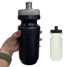 Garrafa Squeeze Plastico 620ml |Academia Esporte Futebol Dia a Dia | Treinos | Times | Campeonatos | Garrafa de Agua