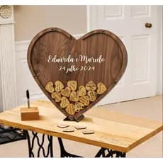 Quadro de assinaturas com coração de CASAMENTO OU DEBUTANTE Coração