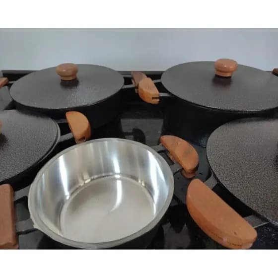 Jogo de Panelas Alumínio Fundido Preta Craqueada