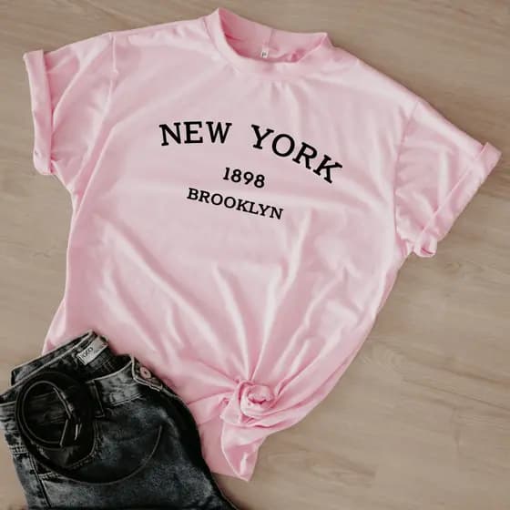 T-Shirt Feminina Blusinha Casual Camiseta Básica Camisa Moda New York 1898 100% Algodao Estilosa