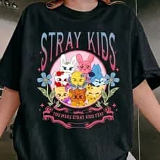 Camiseta T-shirt Feminina Algodão Stray Kids You Make Idolo Kpop Fandom Fã Clube Show Kwaii