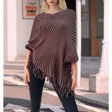 2033 Poncho Feminino, acabamento de franja ombro caído, trico, lã, casual, social, moderno, elegante, sofisticado,