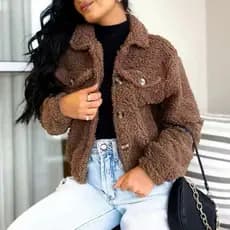 Casaco Blusa Pelinho Jaqueta Curta Pelúcia Teddy Feminino Botoes Frio Inverno