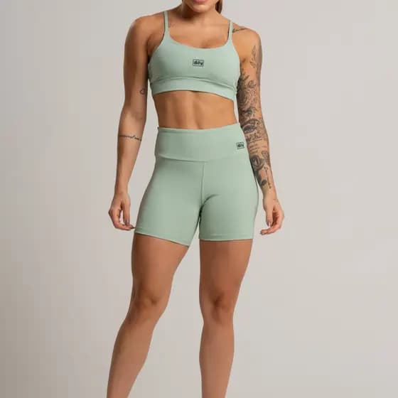 Conjunto Feminino Fitness Básico Poliamida Short e Top Verde Claro