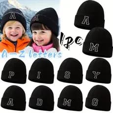 Um Gorro Quente de Inverno com as 26 Letras A-Z, Perfeito para Crianças , iniciais do nome.