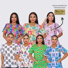 Blusa Bata Oxford Estampado + Crachá Magnético Personalizado  Toque Macio Não Amassa Uniforme de Clinica