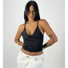 Blusa Feminina Básica Decote V Lisa Justinha Slim Streetwear Carioca Suplex Premium