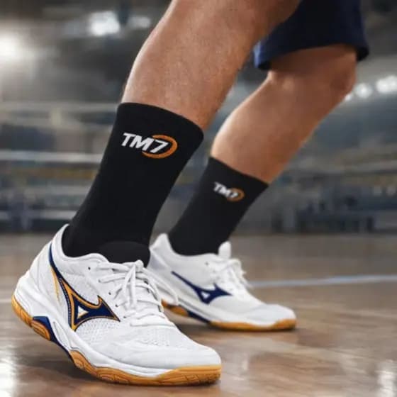 Meia Esportiva TM7 Profissional Pro Vibe Cano Médio 39 a 42 Võlei Tennis Futsal Futball