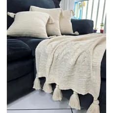 KIT PESEIRA PARA CAMA CASAL QUEEN KING + 2 CAPAS DE ALMOFADA POMPOM