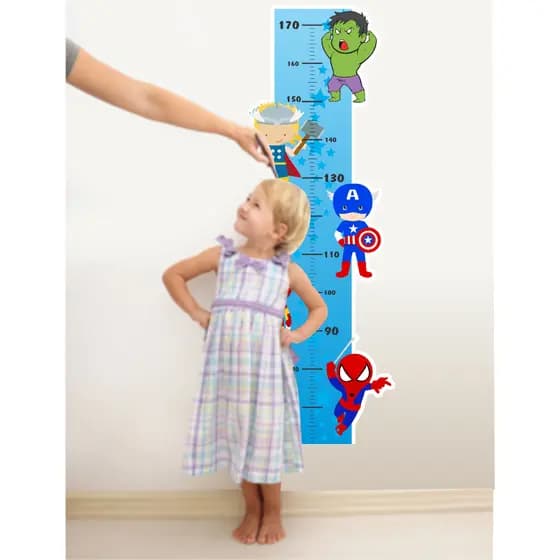 Adesivo Infantil Régua Crescimento Meninos Super Herois Cut Vingadores Quarto Criança fundo Azul