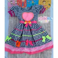 Vestidos de festa junina com laço coloridos de cetim