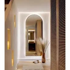 Espelho Semi Oval 70x50 Lapidado Corpo Inteiro Belo C/ LED A PILHAS QUENTE (SEMI OVAL) OFERTA