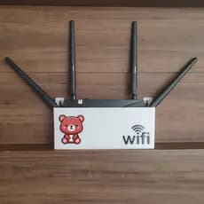 SUPORTE PARA ROTEADOR WIRELESS ORGANIZADOR WIFI 3DB URSINHO