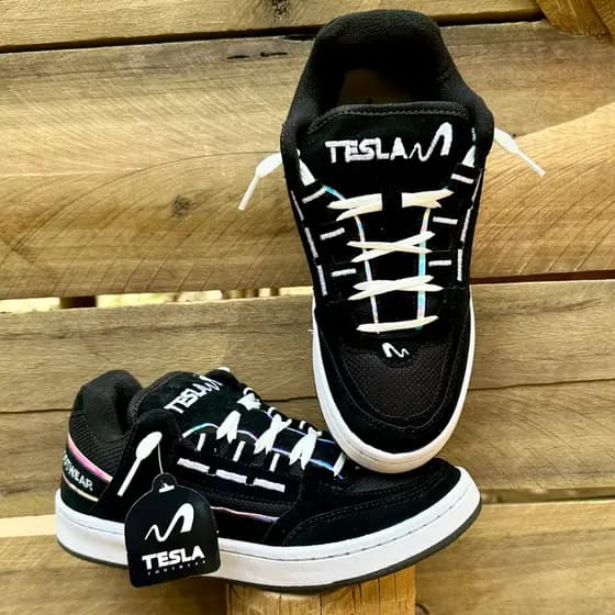 Tênis Tesla Coil Casual Skatista Esportivo Refletivo Camurça Bordado Qualidade Super Premium