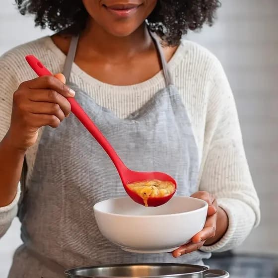 Concha Silicone Vermelha Cozinha Pegador Molho Feijão Sopa Servir Talher Resistente