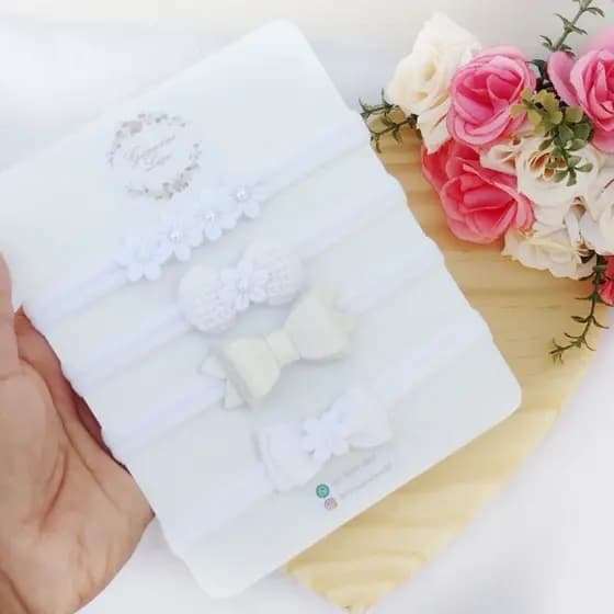 kit tiaras de BB branco/ kit meus primeiros lacinhos