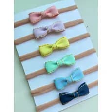 Kit 6 Tiaras/Faixinhas de Cabelo para Bebê Recém-Nascido - Laços de Jeans em Meia de Seda