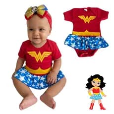 Body Temático Bebê Menina Fantasia Mulher Maravilha Mêsversário Super Confortável