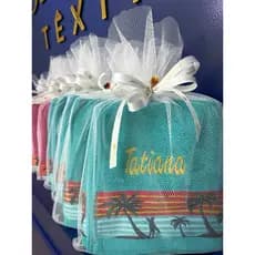 Toalha de Praia Bordada Macia com alta absorção 100% Algodão Fio Penteado 430g