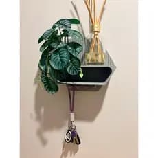 Porta Chaves de Parede Moderno com Prateleira e 4 Ganchos | Organizador Decorativo