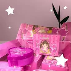 Pink Power Kit de Maquiagem Estojo em formato de Coração completo Sombras/ Blush My Life