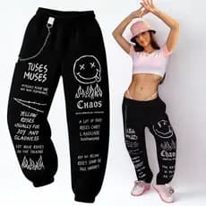 Calça Cargo Com Estampa Em Grafite Fogo Emoji Com Corrente Smile Carinha