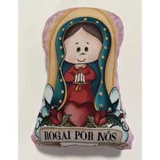 Naninha Nossa Senhora de Guadalupe
Almofadinha Infantil Devocional Personalizada | Presente Religioso