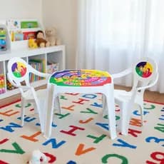 Jogo Mesinha e 2 Cadeiras Infantil Plástica Cores  Brincadeira Educativa Atividades Alfabetização