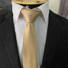 Gravata Dourado