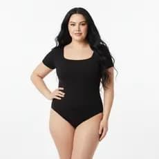 Body Plus Size Quadrado de Manga Curta – Conforto e Estilo em Todos os Tamanhos