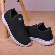 Tenis Meia Unissex Preto Branco Fugees Slip On Confortavel Caminhada Academia Calce Fácil Casual