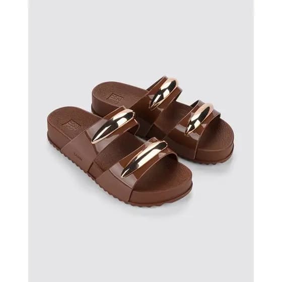 Sandália Chinelo Slide Xazy Metal Papete Plataforma Feminina Metalizada Com Solado Anatômico