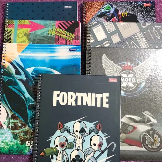 Caderno universitário 1 matéria - um ou dois cadernos em promoção