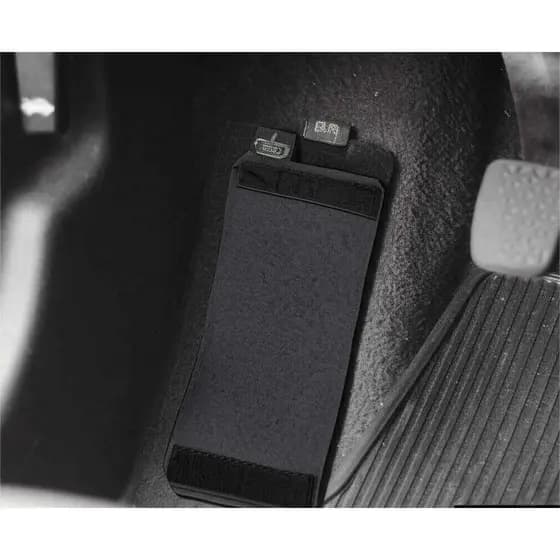Protetor de Carpete para Pé do Motorista – Fácil de Instalar e Limpar